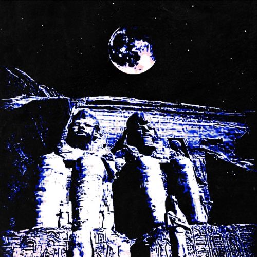 ayglø & Ramzes Beatz - Walking on the Moon,  Album Cover Art